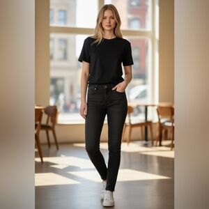 🖤 Hollister Low-Rise Super Skinny Jeans – Size 11R, Black